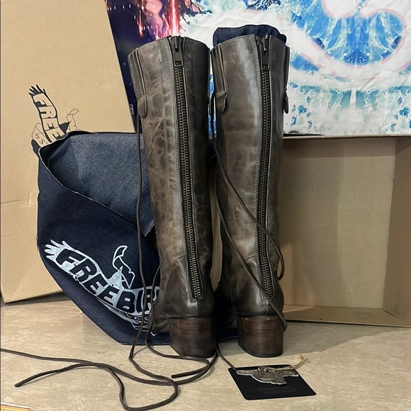 Freebird Brown Lace Up Boots with Weathered Leather - Picture 5 of 16
